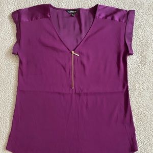 Express fuchsia zipper v-neck, size M